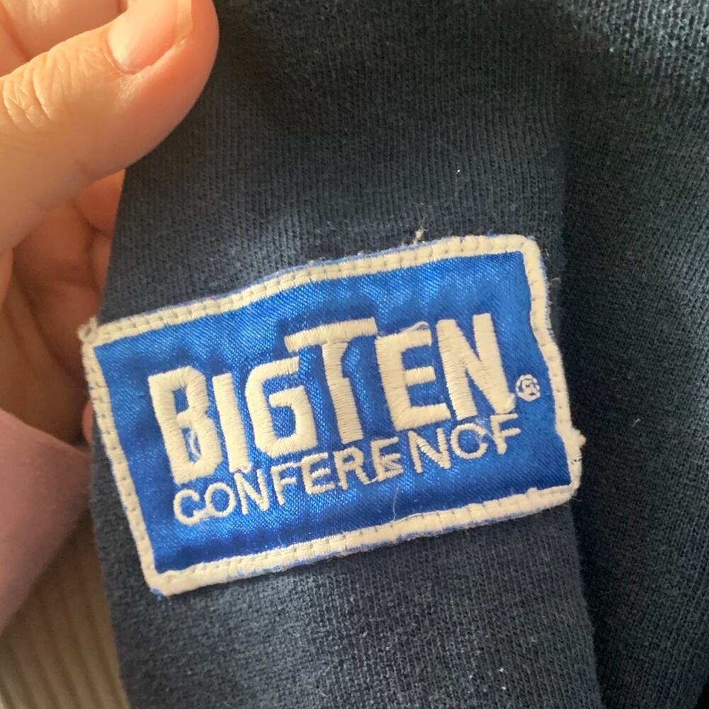 Vintage Lee Men's large U of M Dark Blue Michigan Crewneck Sweater wolverine spo - Picture 10 of 10
